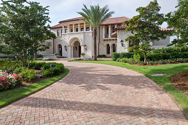 Best Professional Driveway Pavers  in Stayton, OR